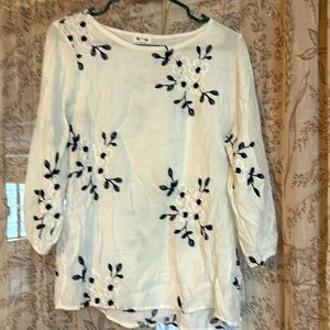 Kindred white blouse with beautiful  design and embroidery flowers very cute